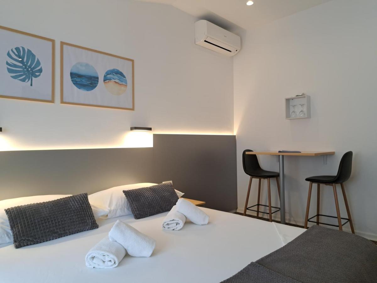 Rooms Zvonimir สโตเบรช ภายนอก รูปภาพ