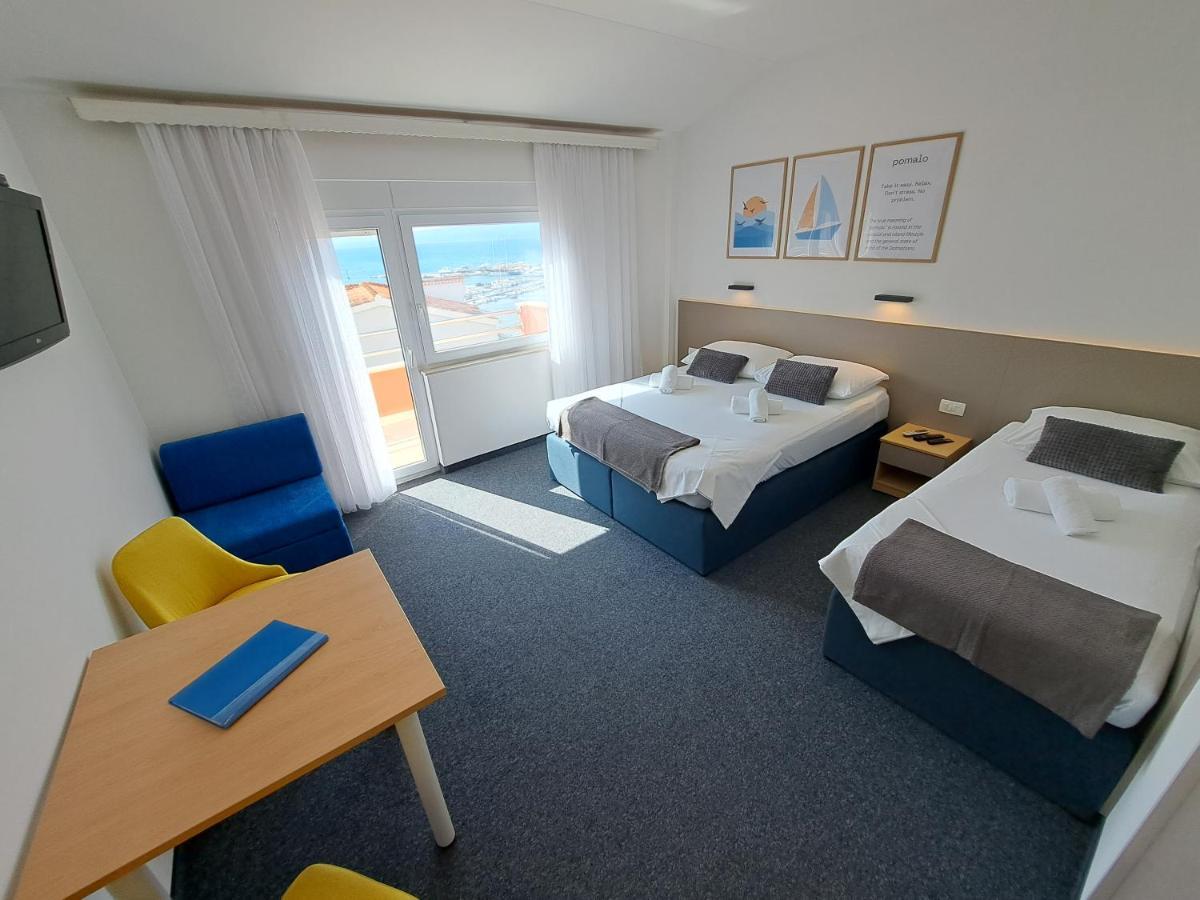 Rooms Zvonimir สโตเบรช ภายนอก รูปภาพ